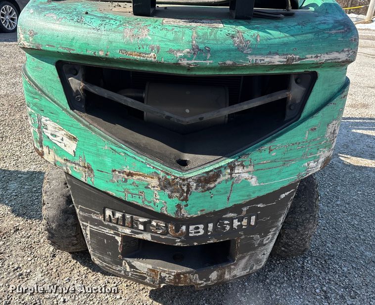 image for item DT0010 Mitsubishi FG25N forklift