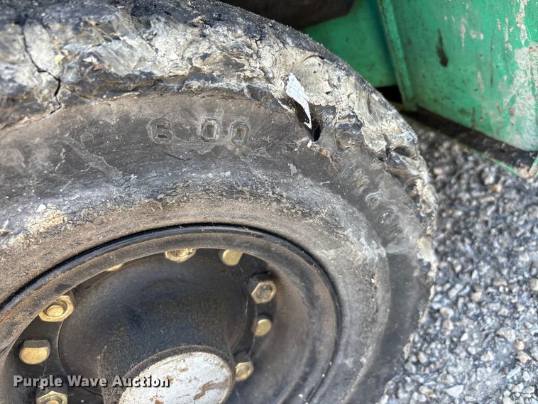 image for item DT0010 Mitsubishi FG25N forklift