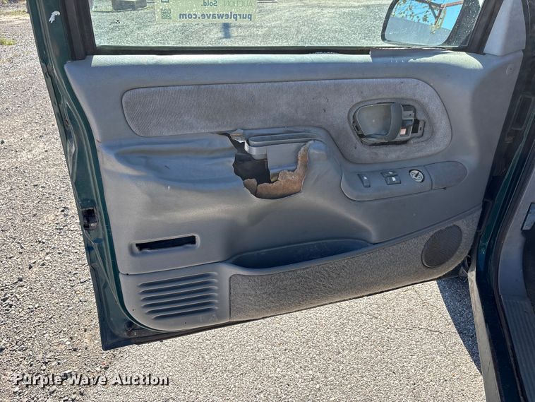 image for item DU1481 1996 Chevrolet C1500 pickup truck