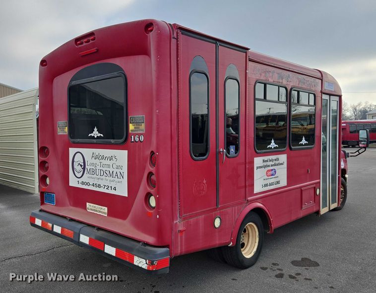 image for item DU2701 2013 Ford E350 shuttle bus