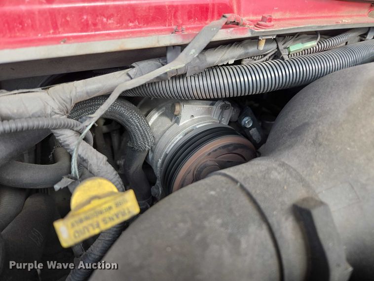 image for item DU2701 2013 Ford E350 shuttle bus