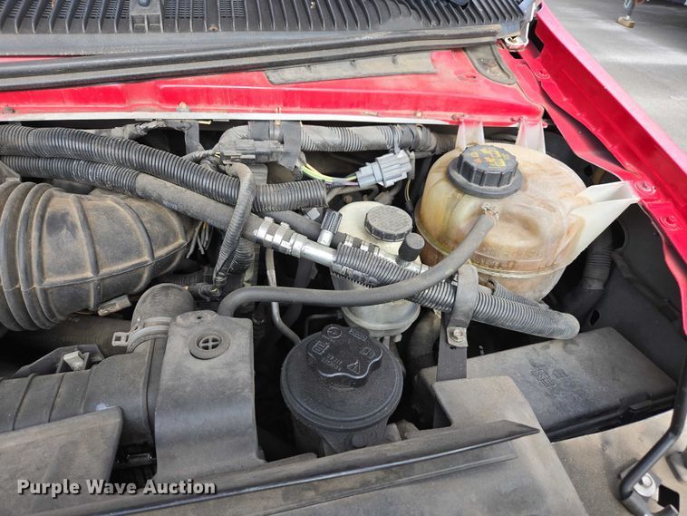 image for item DU2701 2013 Ford E350 shuttle bus