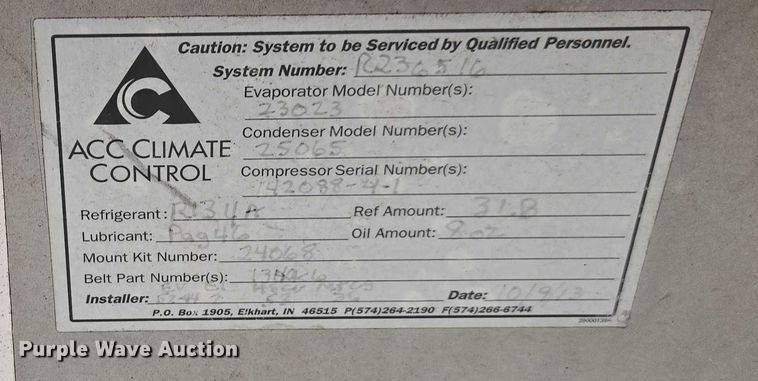 image for item DU2701 2013 Ford E350 shuttle bus