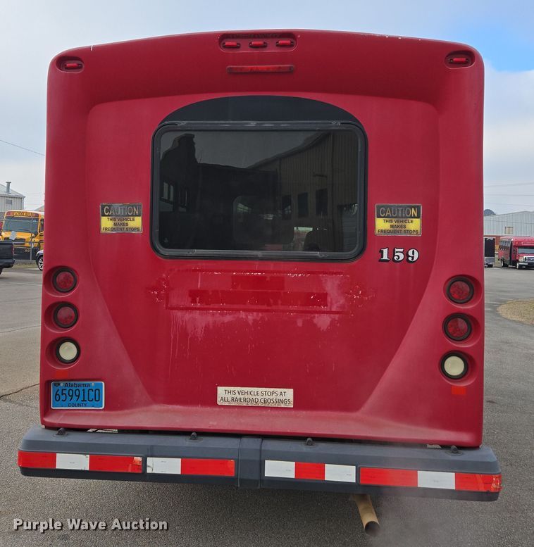 image for item DU2702 2013 Ford E350 shuttle bus