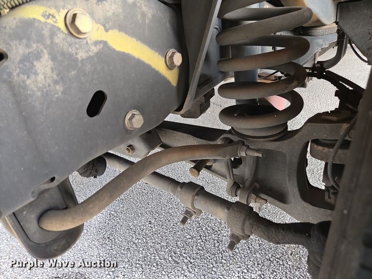 image for item DU2702 2013 Ford E350 shuttle bus