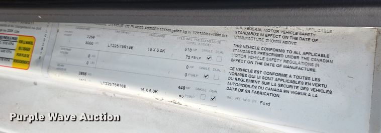 image for item DU2702 2013 Ford E350 shuttle bus