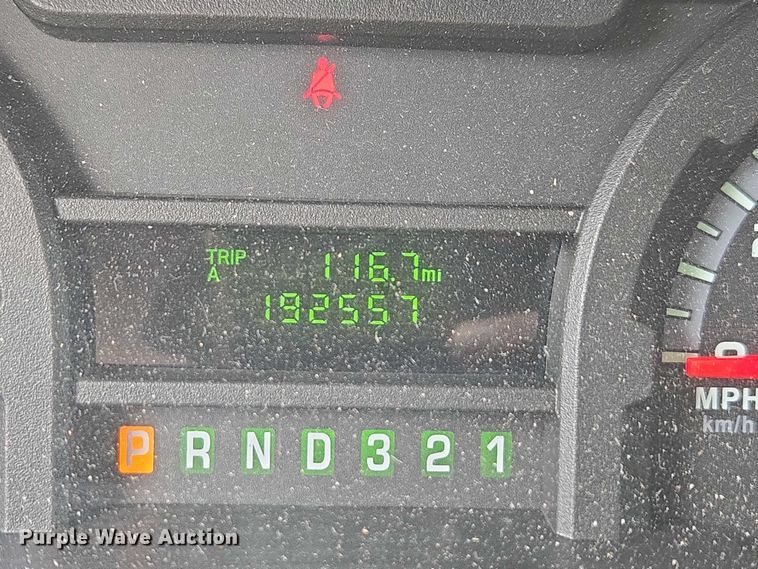 image for item DU2704 2010 Ford E450 shuttle bus