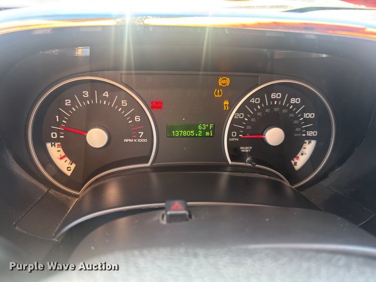 image for item DW6560 2010 Ford Explorer SUV