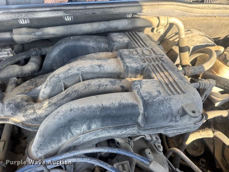 image for item DW6560 2010 Ford Explorer SUV