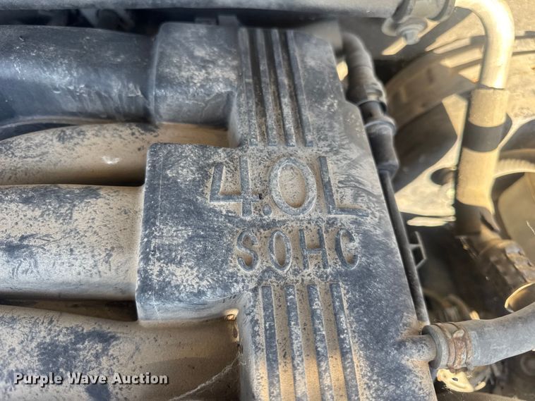 image for item DW6560 2010 Ford Explorer SUV