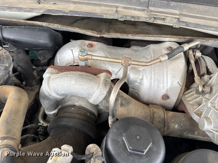 image for item DW6704 2009 Ford F-350 utility bed pickup truck