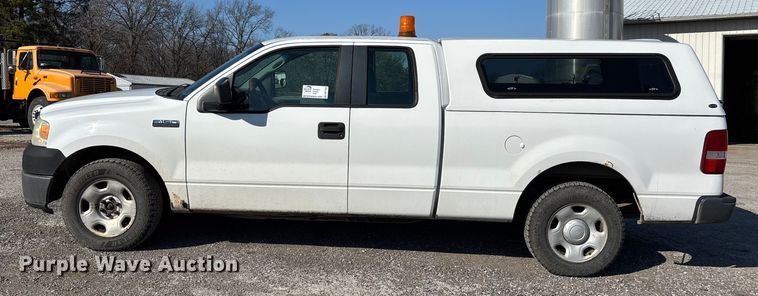image for item DW7444 2008 Ford F150 Ext. Cab pickup truck