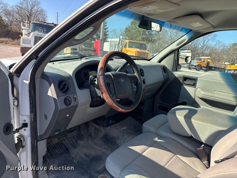 image for item DW7444 2008 Ford F150 Ext. Cab pickup truck