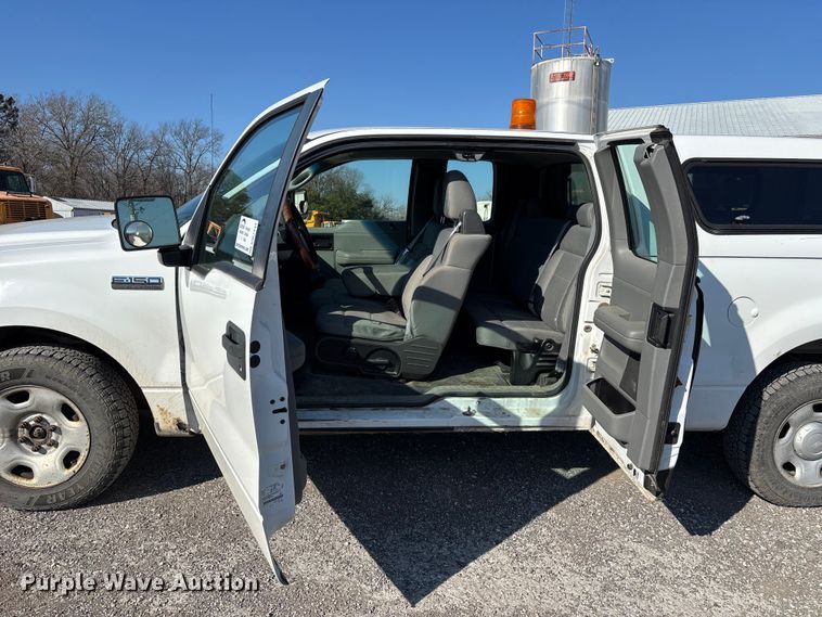 image for item DW7444 2008 Ford F150 Ext. Cab pickup truck