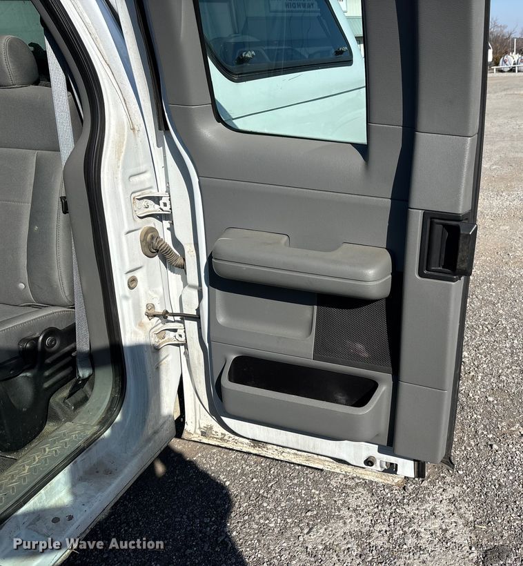 image for item DW7444 2008 Ford F150 Ext. Cab pickup truck