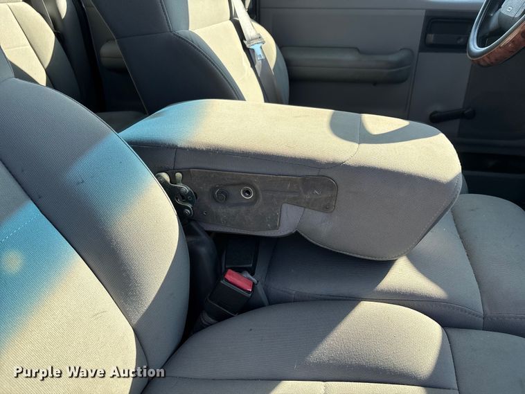 image for item DW7444 2008 Ford F150 Ext. Cab pickup truck