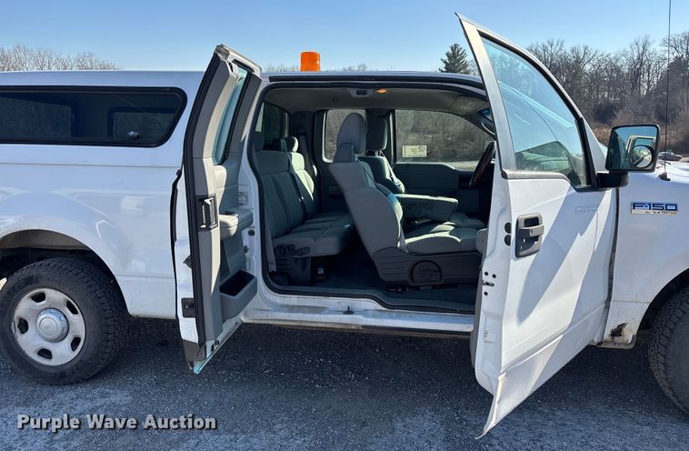 image for item DW7444 2008 Ford F150 Ext. Cab pickup truck