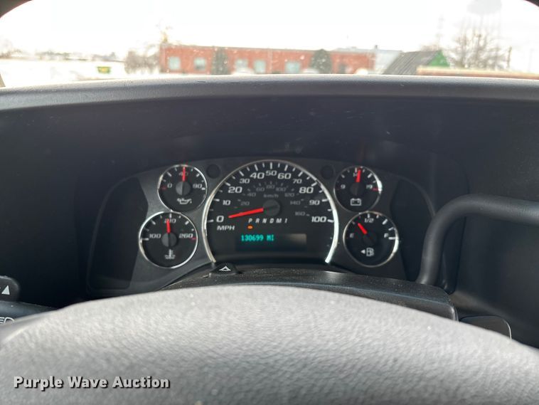 image for item DW7463 2016 Chevrolet Express 3500 van