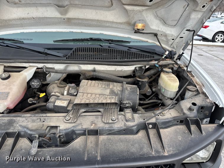 image for item DW7463 2016 Chevrolet Express 3500 van