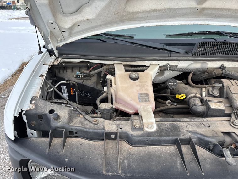 image for item DW7463 2016 Chevrolet Express 3500 van