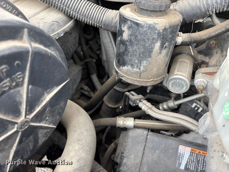 image for item DW7463 2016 Chevrolet Express 3500 van