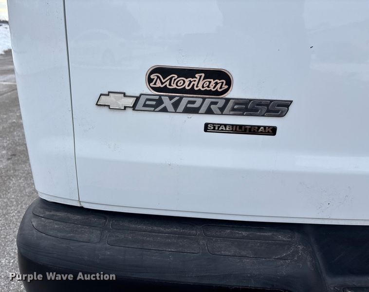 image for item DW7464 2016 Chevrolet Express 3500 van