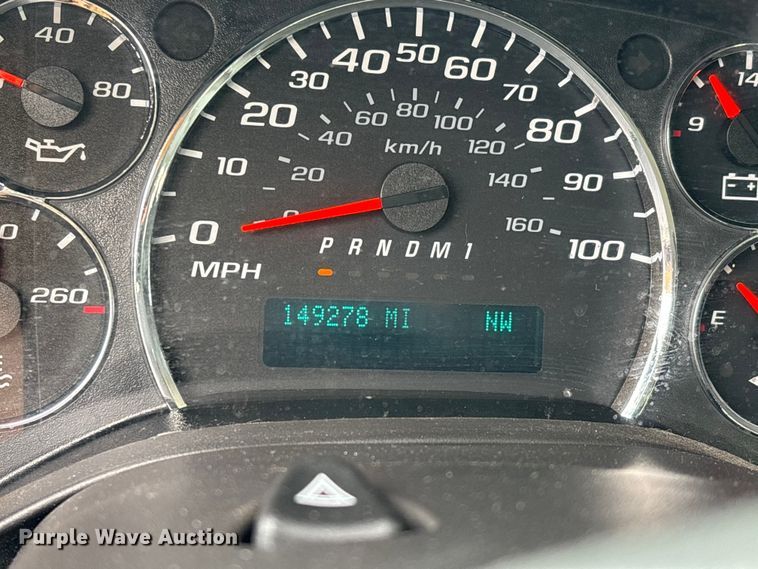 image for item DW7464 2016 Chevrolet Express 3500 van