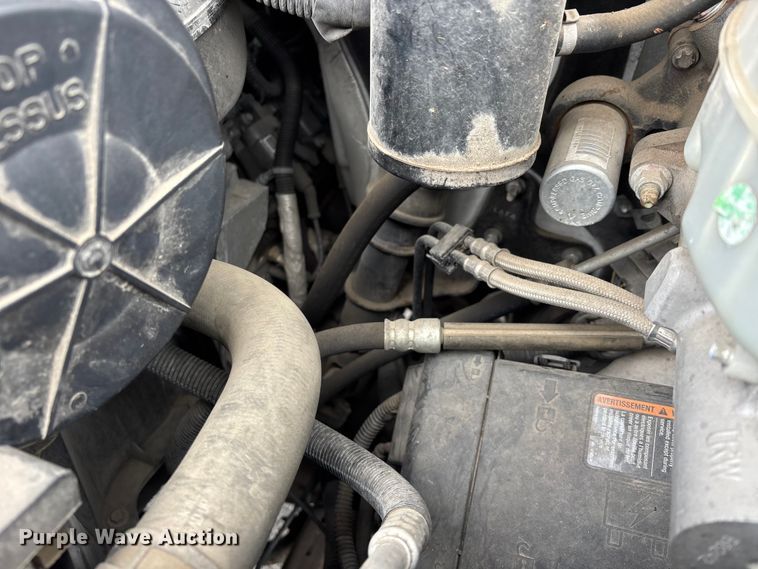 image for item DW7464 2016 Chevrolet Express 3500 van