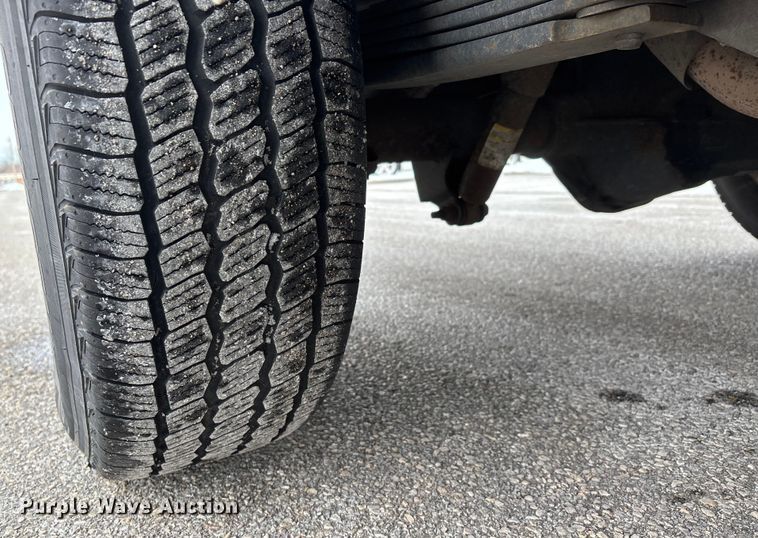 image for item DW7465 2016 Chevrolet Express 3500 van