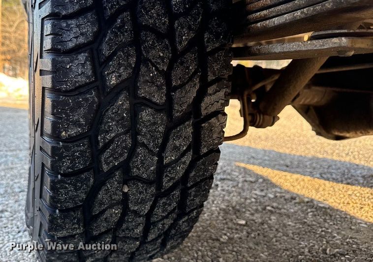 image for item DW7495 1993 Chevrolet Cheyenne 2500 pickup truck