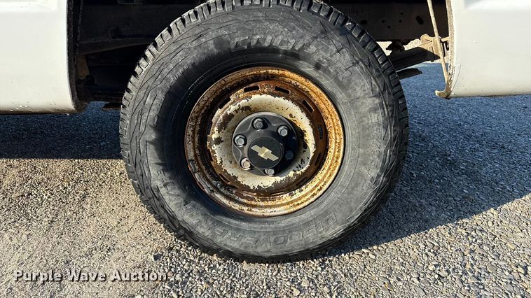 image for item DW7495 1993 Chevrolet Cheyenne 2500 pickup truck