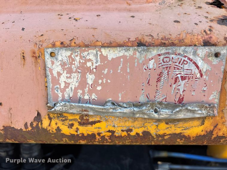 image for item DW7497 2001 GMC C8500 dump truck