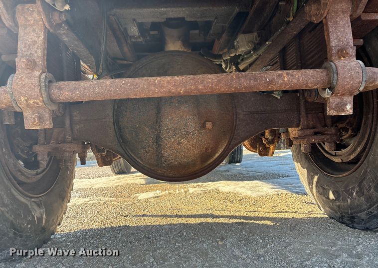 image for item DW7497 2001 GMC C8500 dump truck