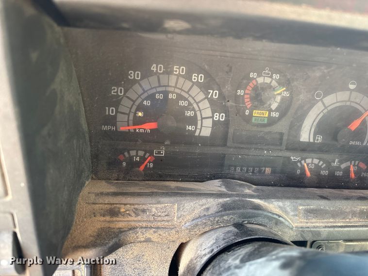 image for item DW7497 2001 GMC C8500 dump truck