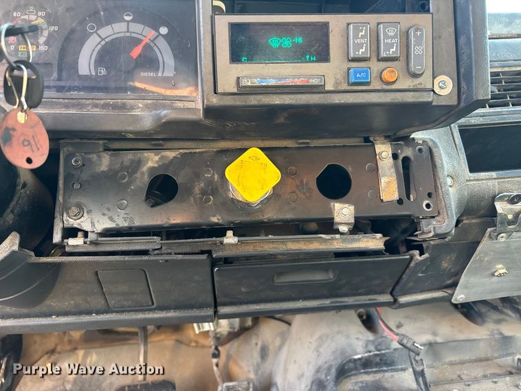 image for item DW7497 2001 GMC C8500 dump truck