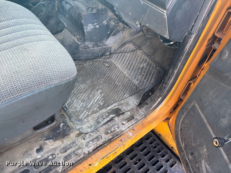 image for item DW7497 2001 GMC C8500 dump truck