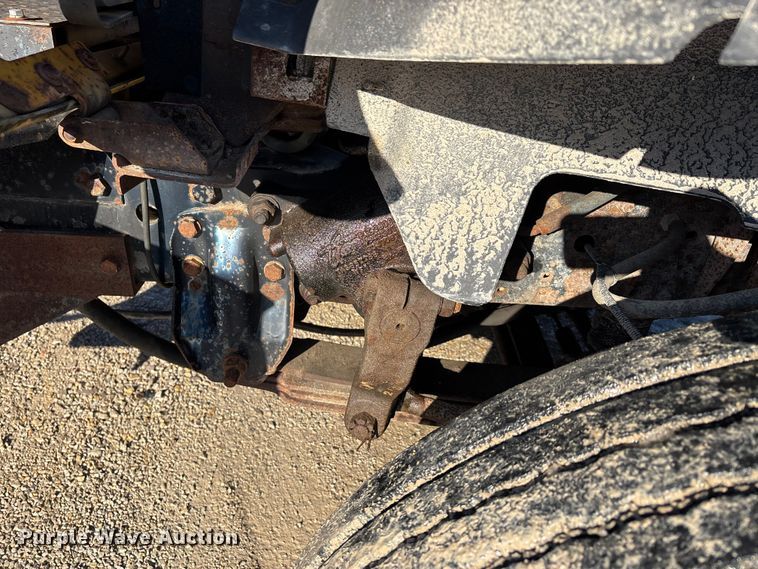 image for item DW7497 2001 GMC C8500 dump truck