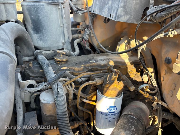 image for item DW7497 2001 GMC C8500 dump truck