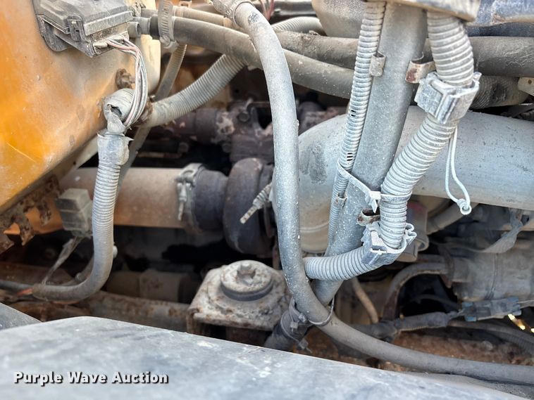 image for item DW7497 2001 GMC C8500 dump truck