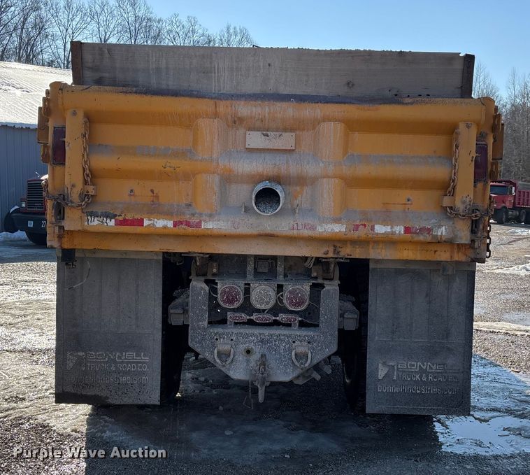 image for item DW7498 2002 GMC C8500 dump truck