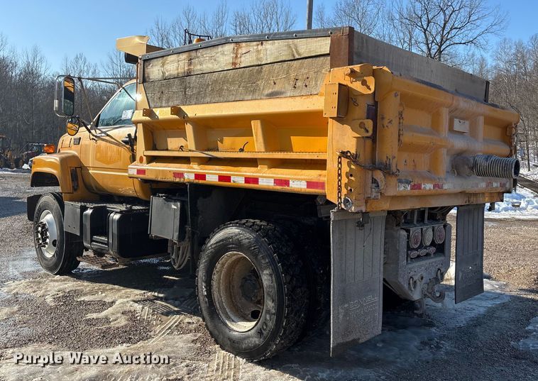 image for item DW7498 2002 GMC C8500 dump truck