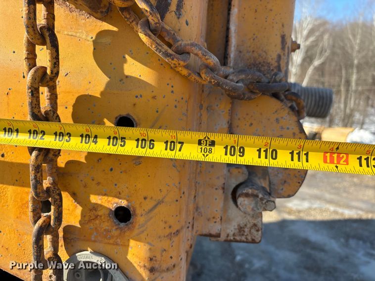 image for item DW7498 2002 GMC C8500 dump truck