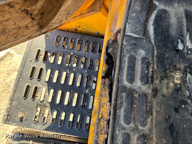 image for item DW7498 2002 GMC C8500 dump truck