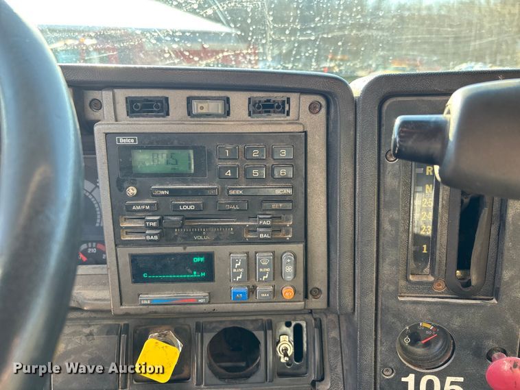 image for item DW7498 2002 GMC C8500 dump truck