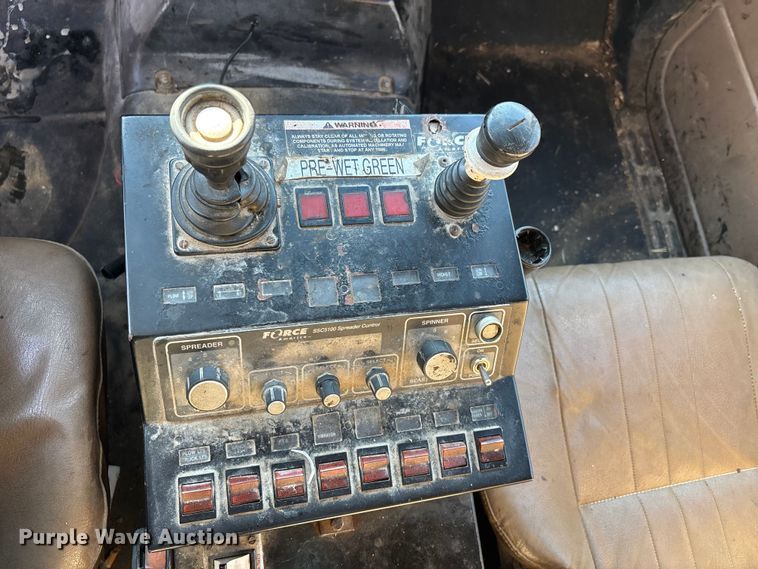 image for item DW7498 2002 GMC C8500 dump truck