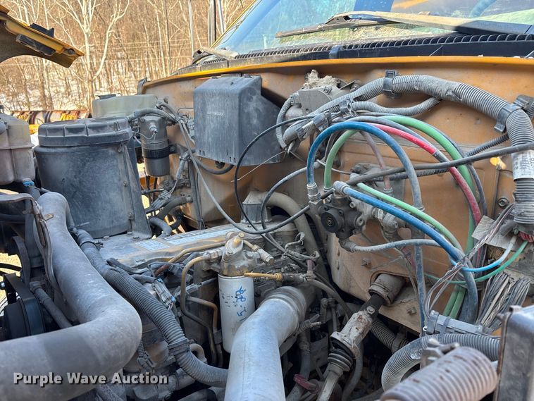 image for item DW7498 2002 GMC C8500 dump truck