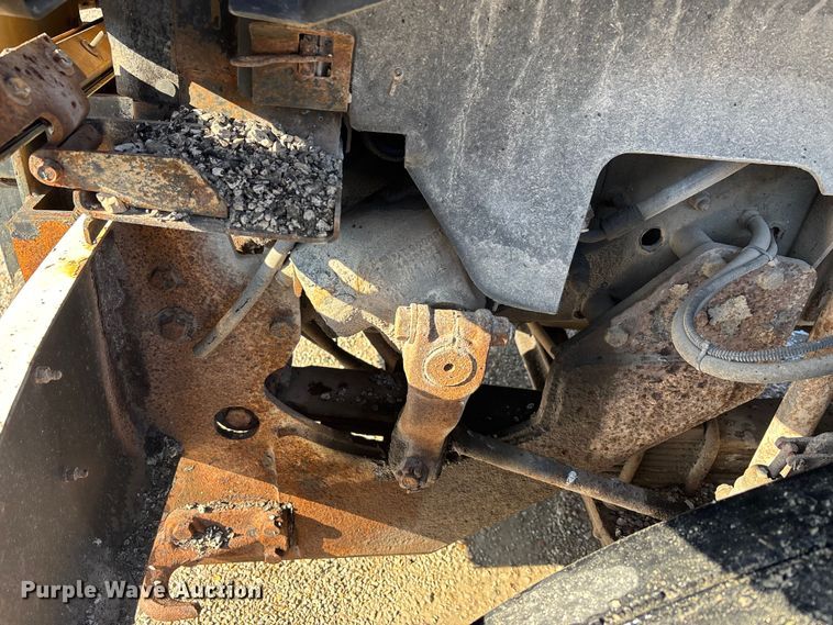 image for item DW7498 2002 GMC C8500 dump truck