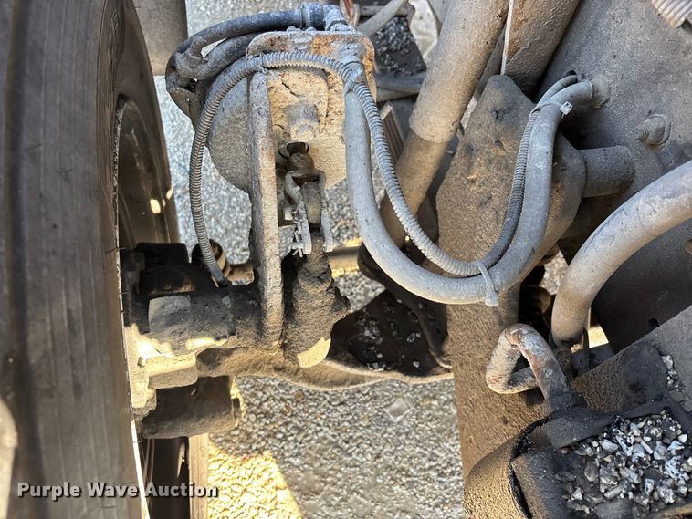 image for item DW7498 2002 GMC C8500 dump truck