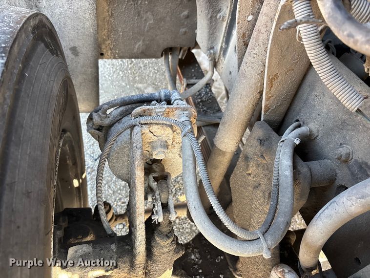 image for item DW7498 2002 GMC C8500 dump truck