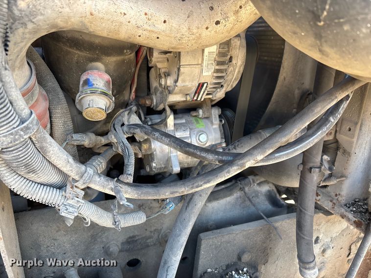 image for item DW7498 2002 GMC C8500 dump truck